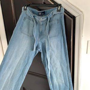 Light wash wide leg Jean